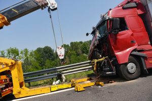 18 wheeler accident lawyers